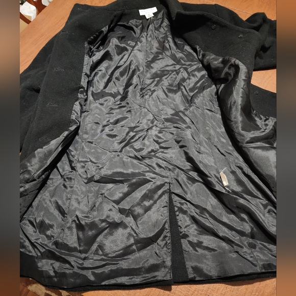 Preston & York Classic Black Women's Coat - Picture 6 of 8